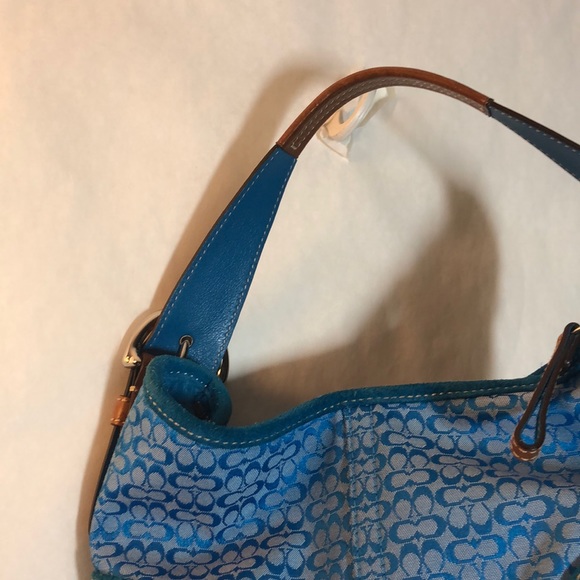 Coach K04J-6351 Hobo Handbag - Picture 4 of 5